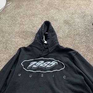 Vintage 1985 XL Hoodie